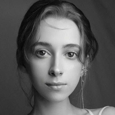 Дина Юльметова